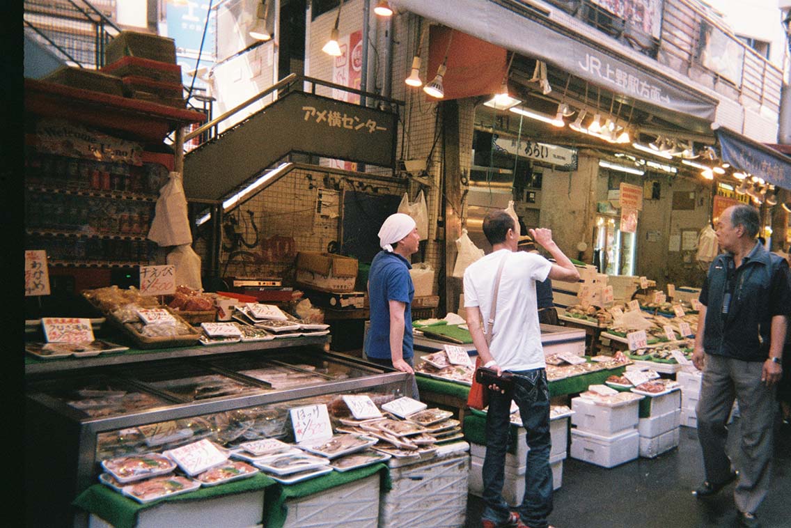 Picture of a fish stall at the Ameyoko Market, Ueno, Tokyo